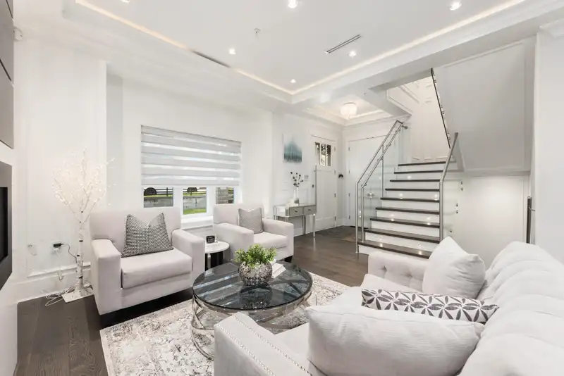 104 E 62 AVENUE - photo 4 of 24