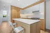 611 6085 IRMIN STREET - thumbnail 4