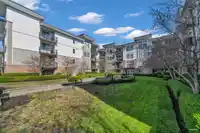 312 5430 201 STREET - thumbnail 16