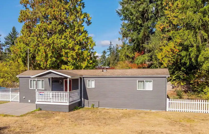 5 23205 CALVIN CRESCENT - photo 3 of 40