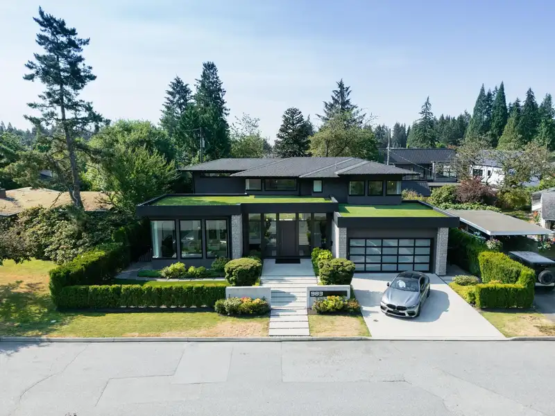 983 TUDOR AVENUE - photo 1 of 40
