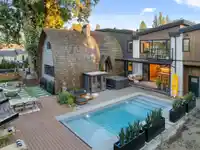 9061 MACKIE STREET - thumbnail 1