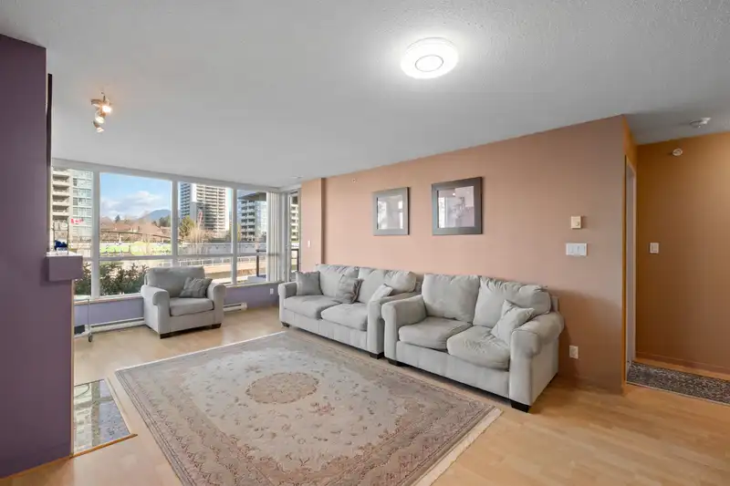 705 2088 MADISON AVENUE - photo 4 of 21