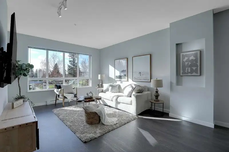 144 8138 204 STREET - photo 1 of 40