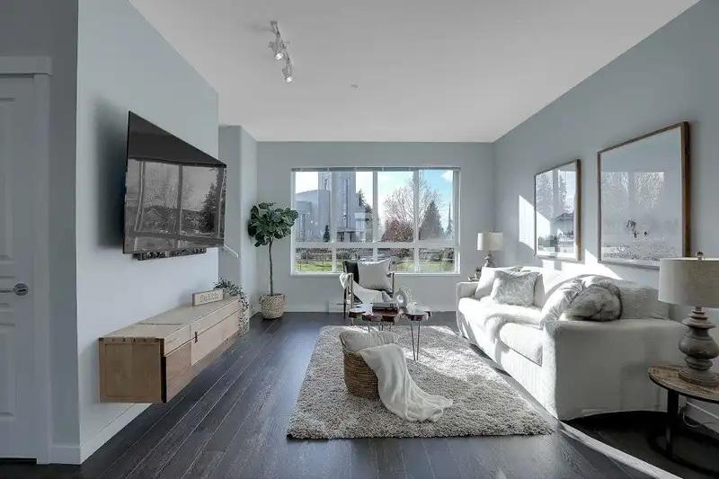 144 8138 204 STREET - photo 2 of 40