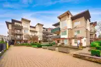 418 11935 BURNETT STREET - thumbnail 2