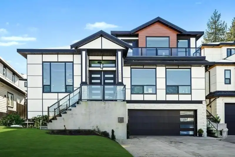 14220 114 AVENUE - photo 1 of 38