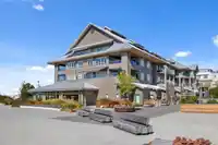 135 6160 LONDON ROAD - thumbnail 1