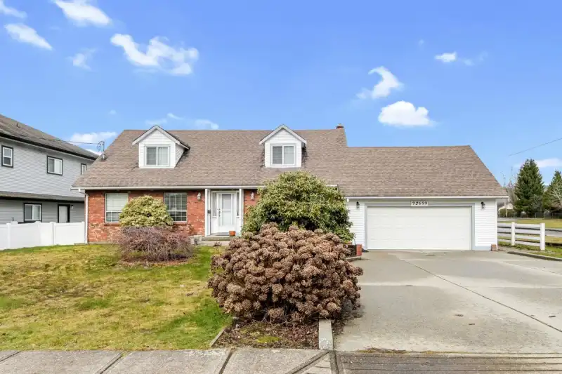 32699 CHERRY AVENUE - photo 1 of 34