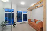 1847 ADANAC STREET - thumbnail 18