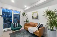 1847 ADANAC STREET - thumbnail 6