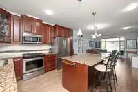 324 8067 207 STREET - thumbnail 8
