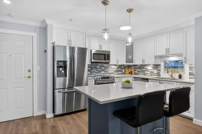 107 33708 KING ROAD - photo 1 of 33