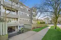 301 674 W 17TH AVENUE - thumbnail 2