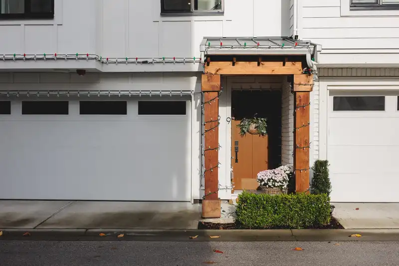 9 8450 204 STREET - photo 2 of 36