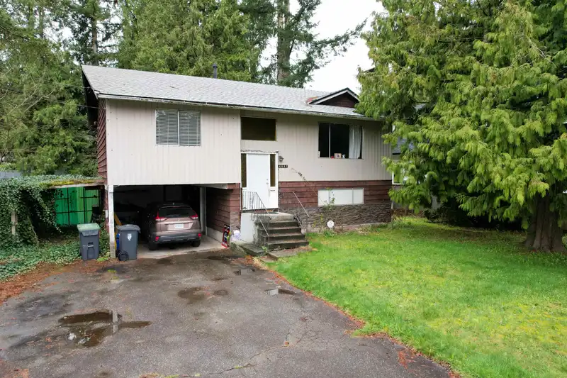 4047 204B STREET - photo 1 of 8