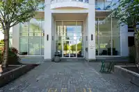 1102 14820 104 AVENUE - thumbnail 2