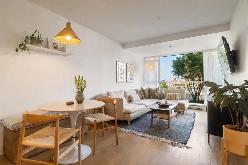 404 2770 SOPHIA STREET - photo 1 of 24