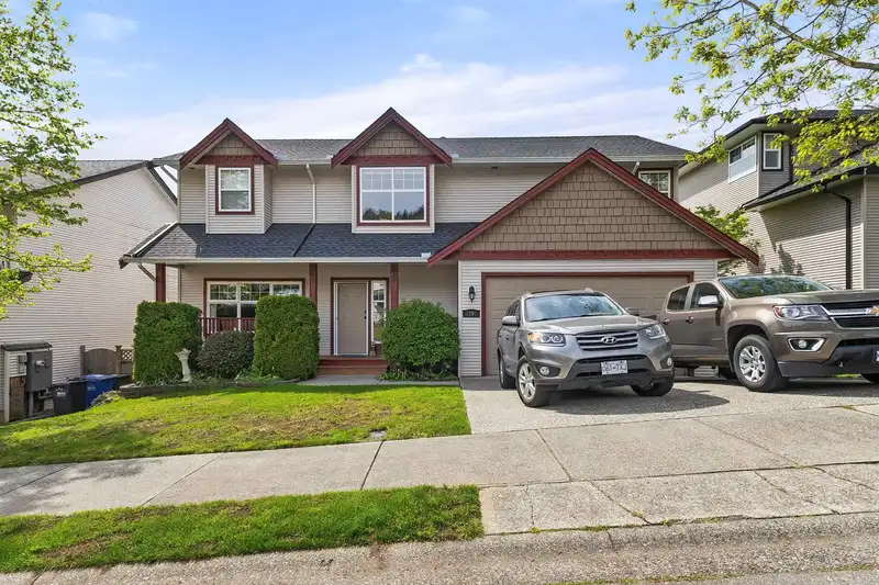 3297 MCKINLEY DRIVE - photo 1 of 40