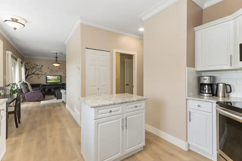 3297 MCKINLEY DRIVE - photo 4 of 40