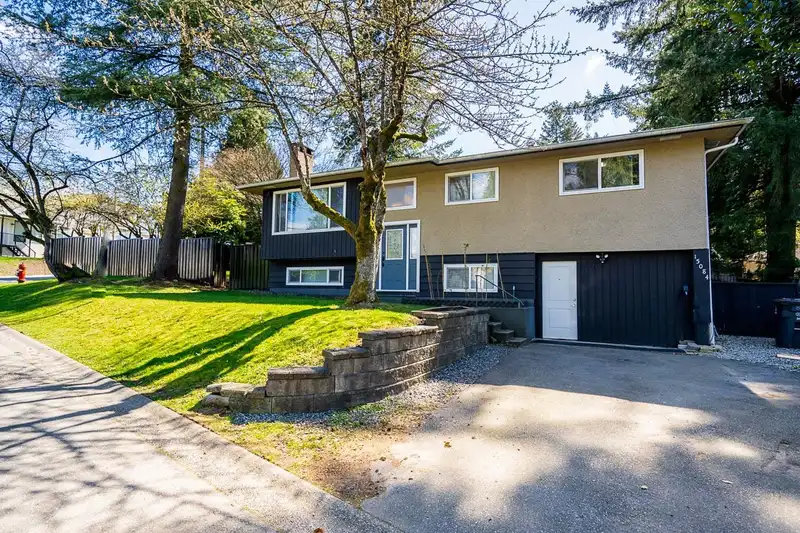 15084 RAVEN PLACE - photo 4 of 36