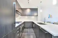 121 9366 TOMICKI AVENUE - thumbnail 6