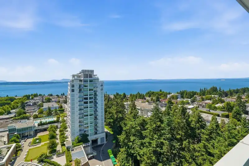 1601 15152 RUSSELL AVENUE - photo 1 of 14