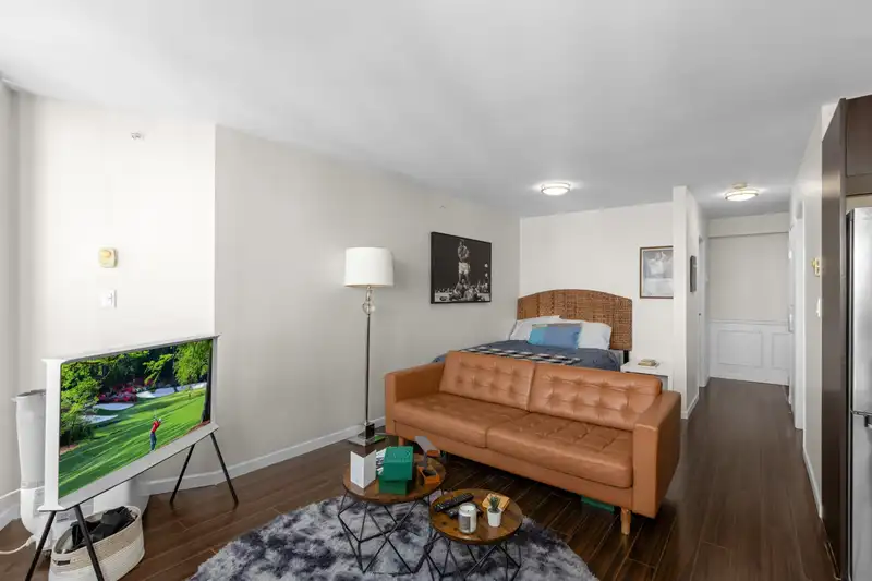 2410 501 PACIFIC STREET - photo 4 of 22