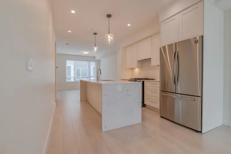 3 19628 55A AVENUE - photo 4 of 29