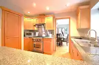 20530 96B AVENUE - thumbnail 11