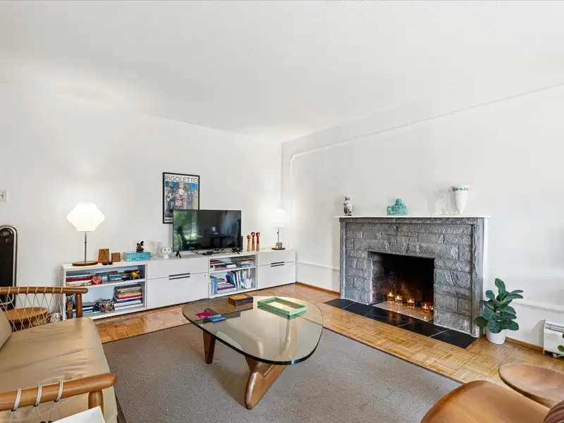 5 140 E 20TH STREET - photo 3 of 25