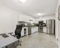227 1215 LANSDOWNE DRIVE - thumbnail 9