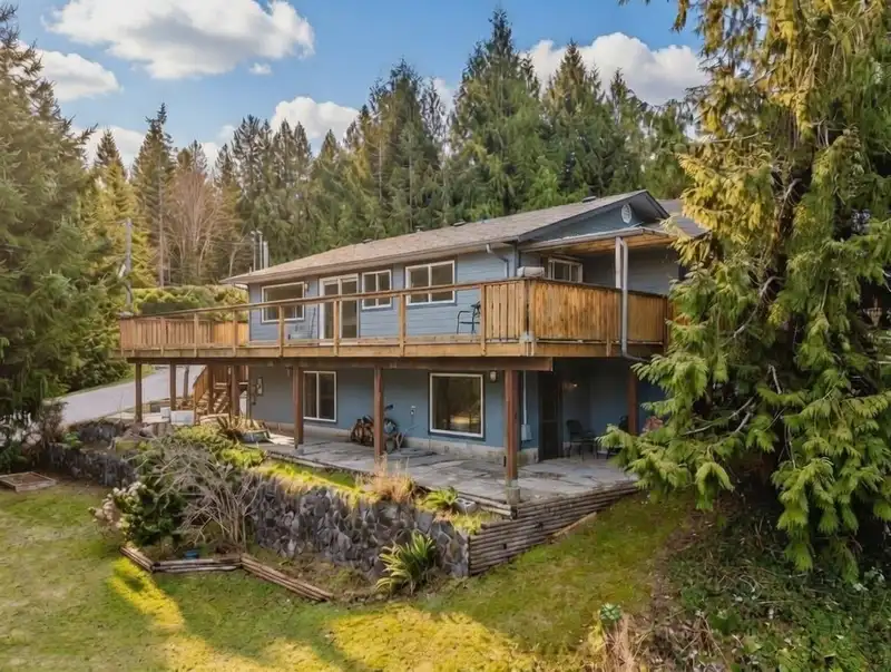 5808 SKOOKUMCHUK ROAD - photo 2 of 32
