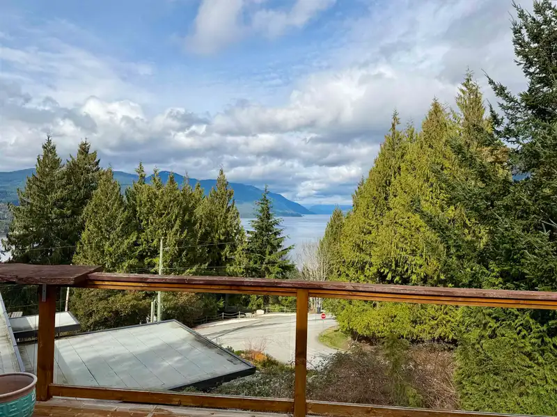 5808 SKOOKUMCHUK ROAD - photo 3 of 32