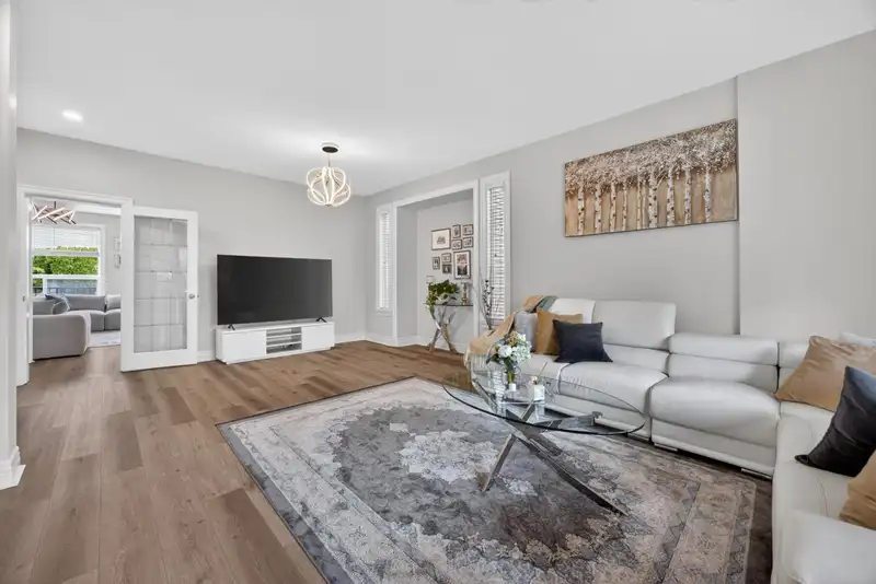 19485 66A AVENUE - photo 3 of 40