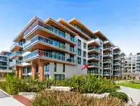 302 777 HARBOUR WAY - thumbnail 3