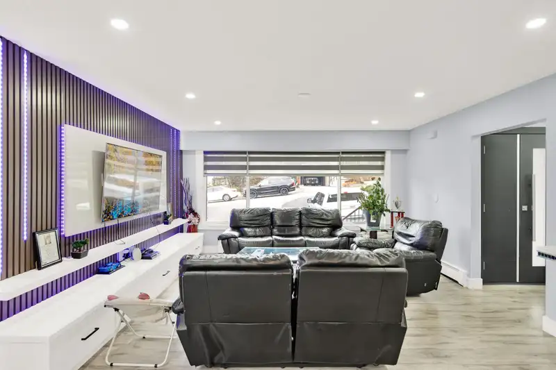 11465 139A STREET - photo 2 of 26