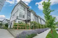 18 8430 203A STREET - thumbnail 25