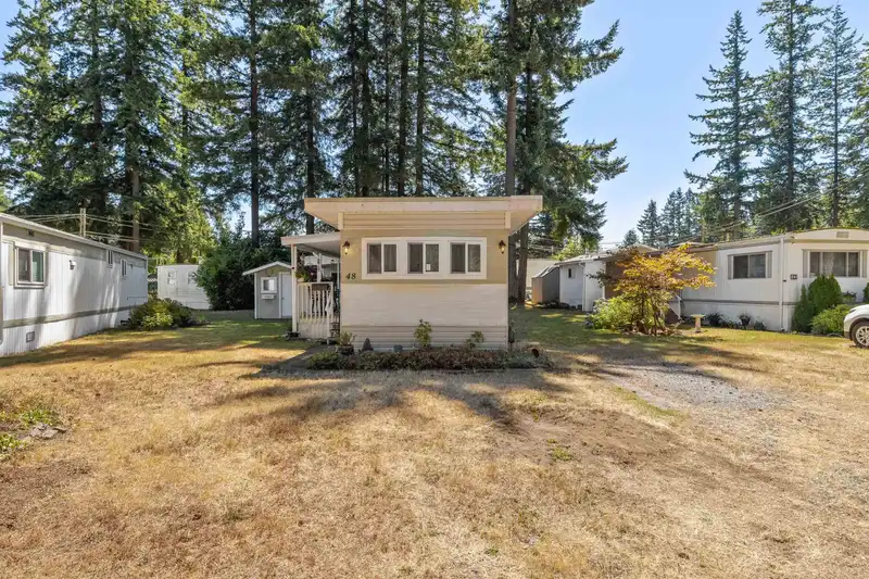48 20071 24 AVENUE - photo 3 of 35