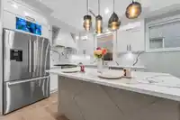 9075 STEVESTON HIGHWAY - thumbnail 12