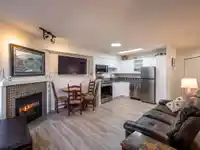 3 4388 NORTHLANDS BOULEVARD - thumbnail 3