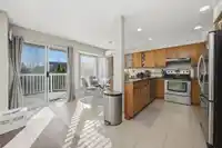 817 ROCHE POINT DRIVE - thumbnail 9