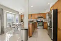 817 ROCHE POINT DRIVE - thumbnail 10