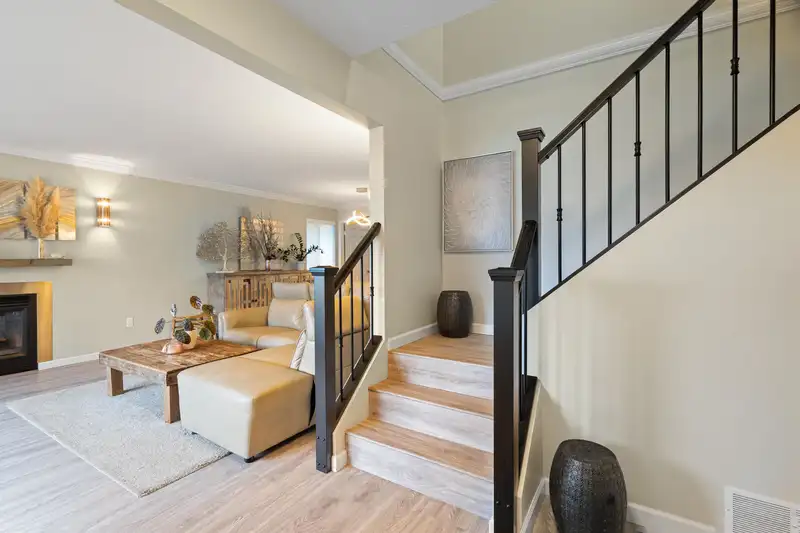 32345 CLINTON AVENUE - photo 2 of 34