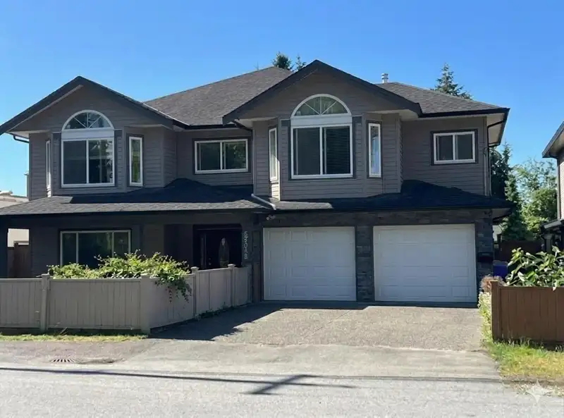 20582 LORNE AVENUE - photo 1 of 22