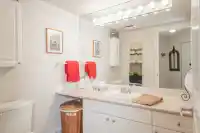 207 15466 NORTH BLUFF ROAD - thumbnail 4