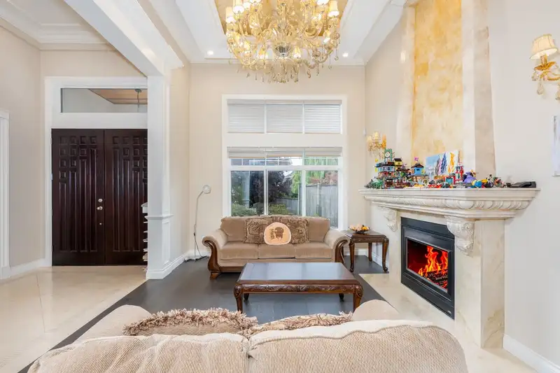 8411 FAIRHURST ROAD - photo 3 of 31