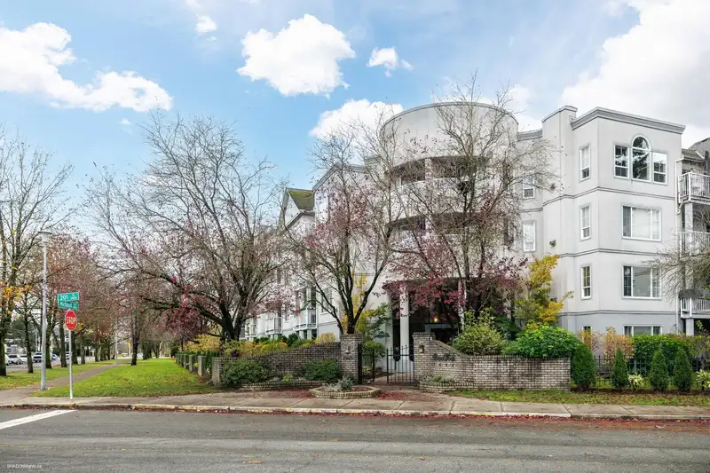 403 5465 201 STREET - photo 1 of 29