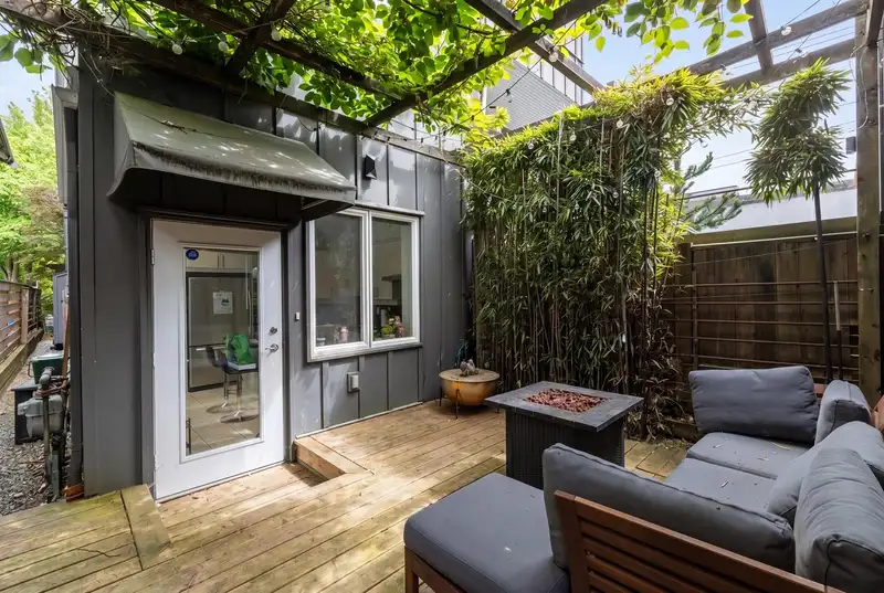 508 E 7TH AVENUE - photo 1 of 27