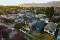 1 2435 NAPIER STREET - thumbnail 17